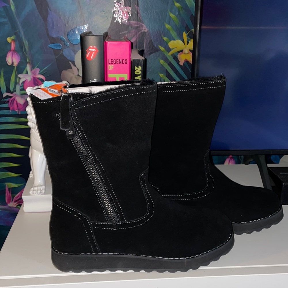 Sketchers Winter Boots NWT